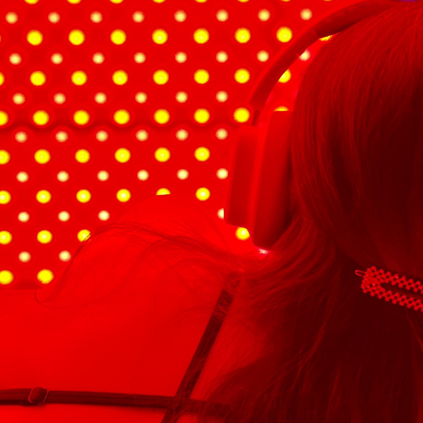 Friends glowing together at red.
